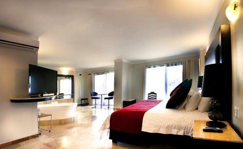 Hotel Real De Minas Poliforum