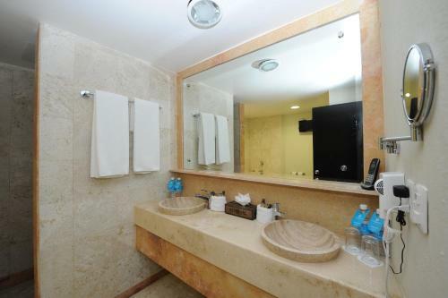 Hotel Real De Minas Poliforum