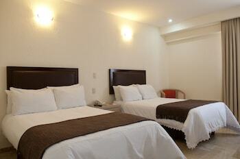 Hotel Real De Minas Express