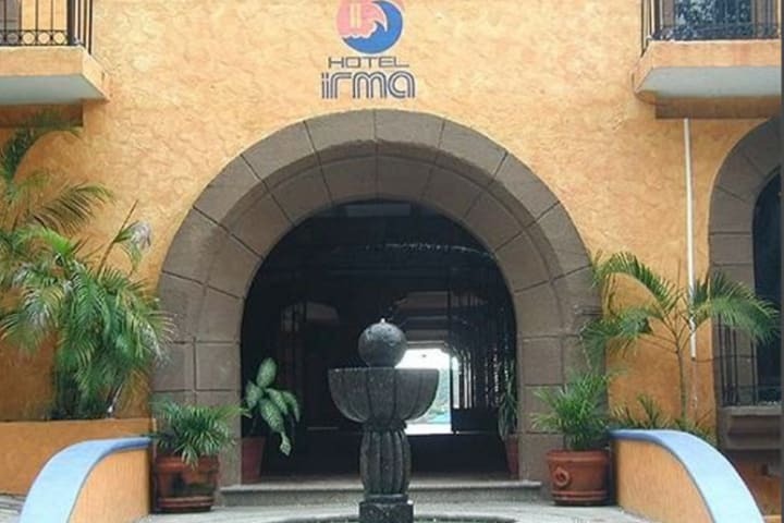 Hotel Irma