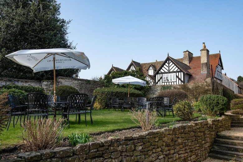 The Black Swan Hotel