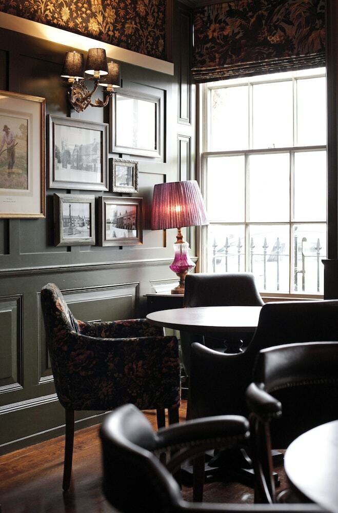 The Black Swan Hotel
