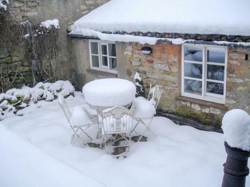 Honeysuckle Cottage