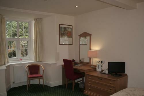Hotel George & Dragon Inn