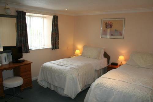 Hotel George & Dragon Inn