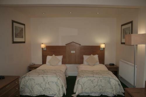 Hotel George & Dragon Inn