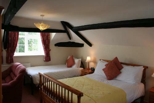 Hotel George & Dragon Inn