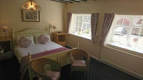 Hotel George & Dragon Inn