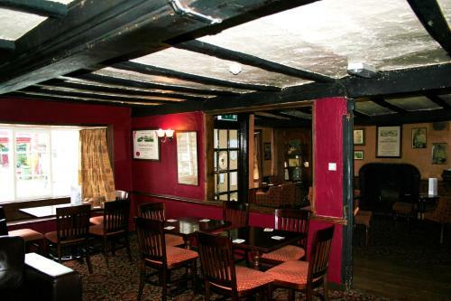 Hotel George & Dragon Inn
