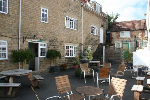 Hotel George & Dragon Inn