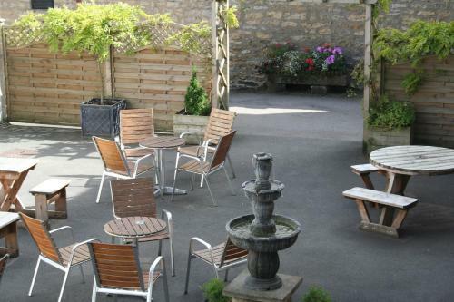 Hotel George & Dragon Inn
