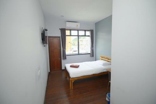 Hotel ???????? Rattanapong