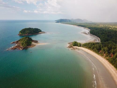 Hostal The Moken Eco Village - Sha Plus
