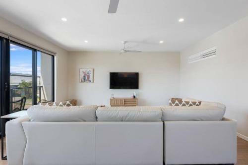 Pet Friendly, Pool And More In Maroochydore