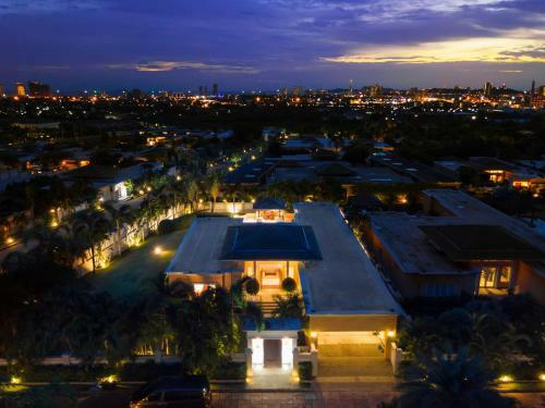Sunset View Luxury Pool Villa 4br 8-10 Persons