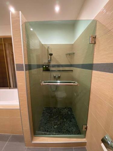 Brand New Pool Villa / 4br 8-10 Persons