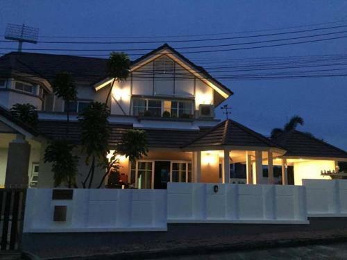 Mew Villa1 Pattaya