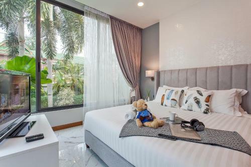 Stylish 2-villa Combination By Hi At Home