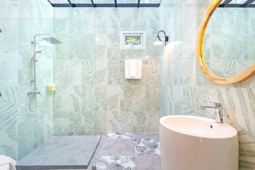 Stylish 2-villa Combination By Hi At Home