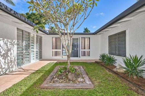 Endeavour Holiday House Clifton Beach