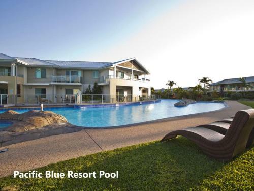 Villa Pacific Blue 140