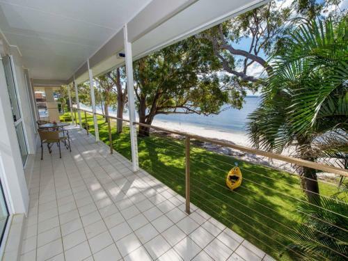 The Foreshore Superb Waterfront House