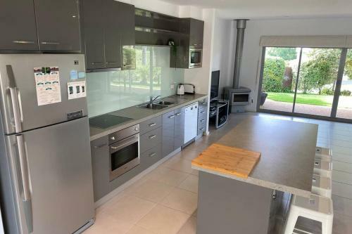 Marlin Island Getaway - Linen Incl