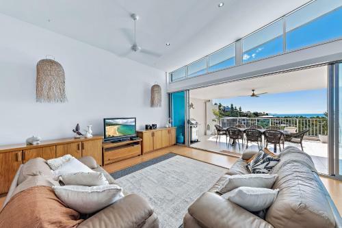 Villa Azure Views - Airlie Beach