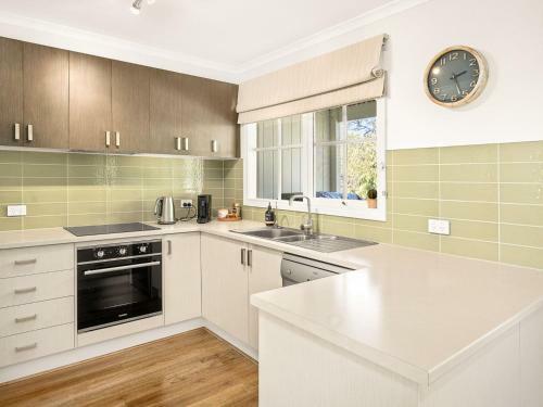 Clifden Cottage