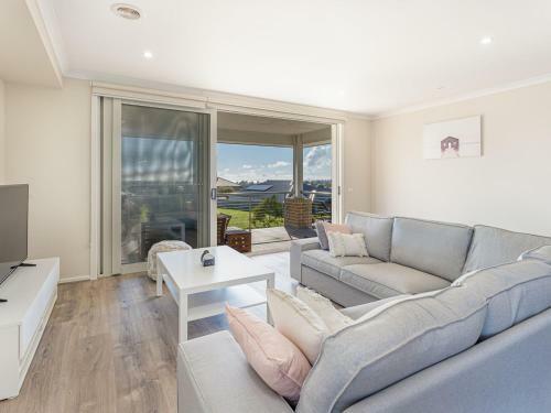 21 Peninsula View