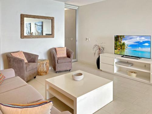 1 Bright Point Apartment 4203