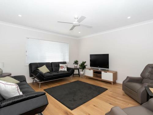 Villa Augusta Place 10 Unit 8 Mollymook