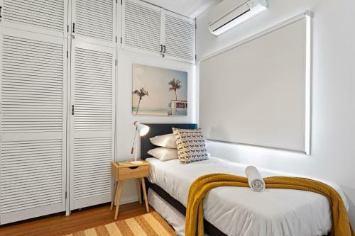 Lush, Beachside 3-bed House With Outdoor Deck