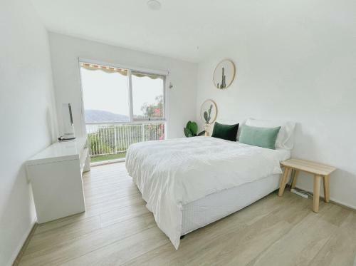 Villa Sea La Vie At Bayview -- The Esplanade Peak