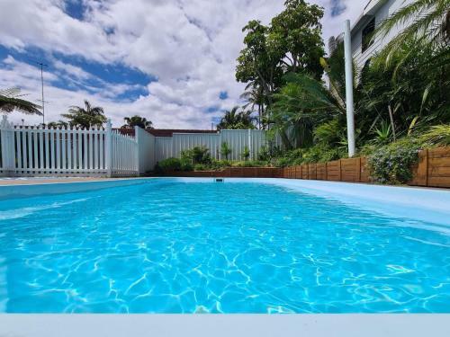 91 Sandy Point Road With Wifi Boat Parking And Air Con