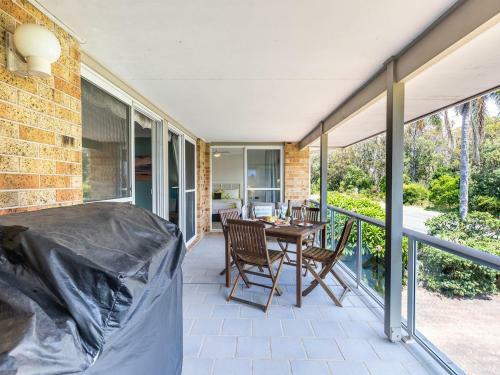 151 Sandy Point Road Large House With Waterview Air Conditioning And Wifi