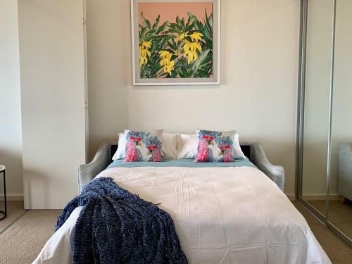 Mariner's Cove ~ Luxe Waterfront Apartment