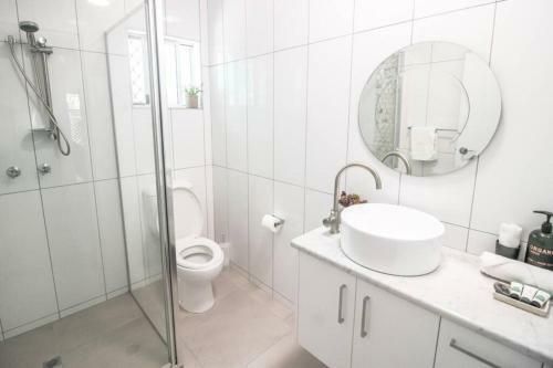 Apartamento Zen Garden - Cozy 2-br + Modern Design W/ Aircon