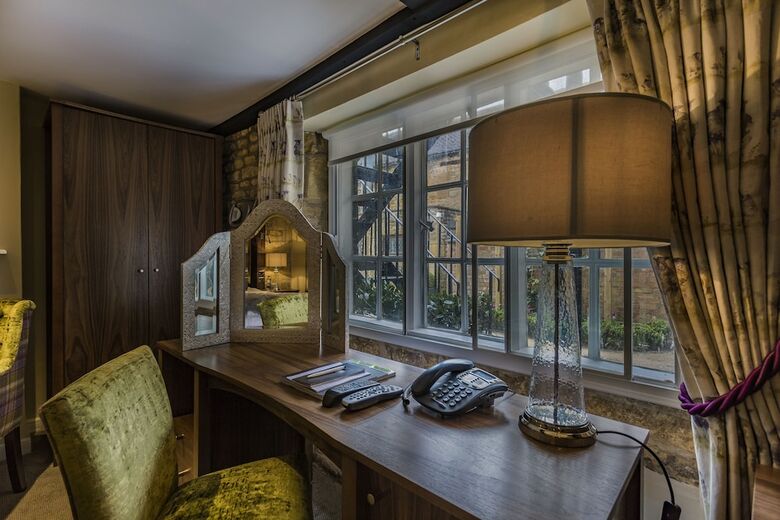 Hotel White Hart Royal