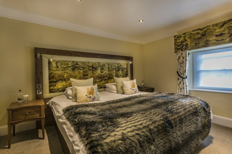 Hotel White Hart Royal