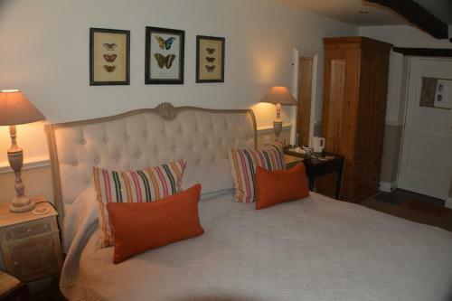 Posada The Castle Arms Inn