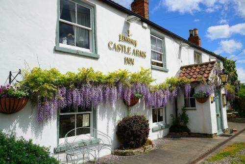 Posada The Castle Arms Inn