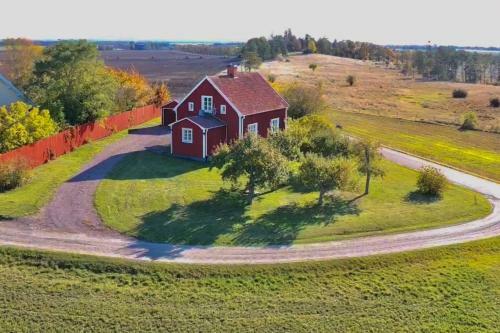 Stubbet - Charming - Newly Remade Villa