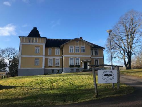Hunnebergs G�rd Hostel & Camping