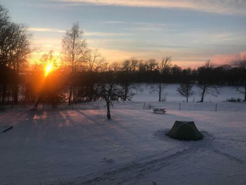 Hunnebergs G�rd Hostel & Camping