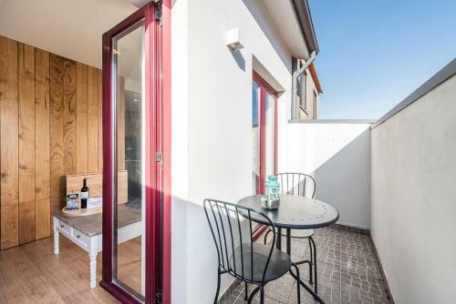 Apartamento Crayon Walls Balcony