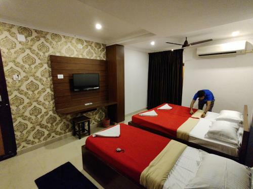 Hotel Vyavahar Lodge