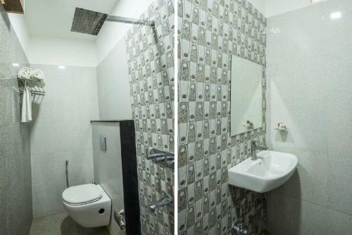 Hotel Anroute Stay - Near Mahakal Temple