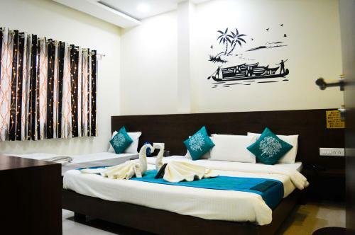 Hotel Anroute Stay - Near Mahakal Temple