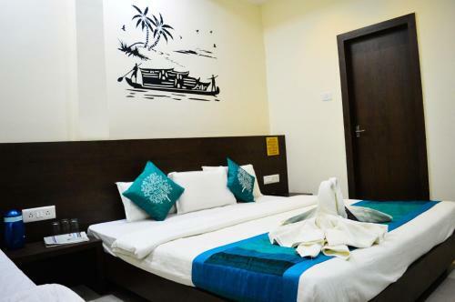 Hotel Anroute Stay - Near Mahakal Temple